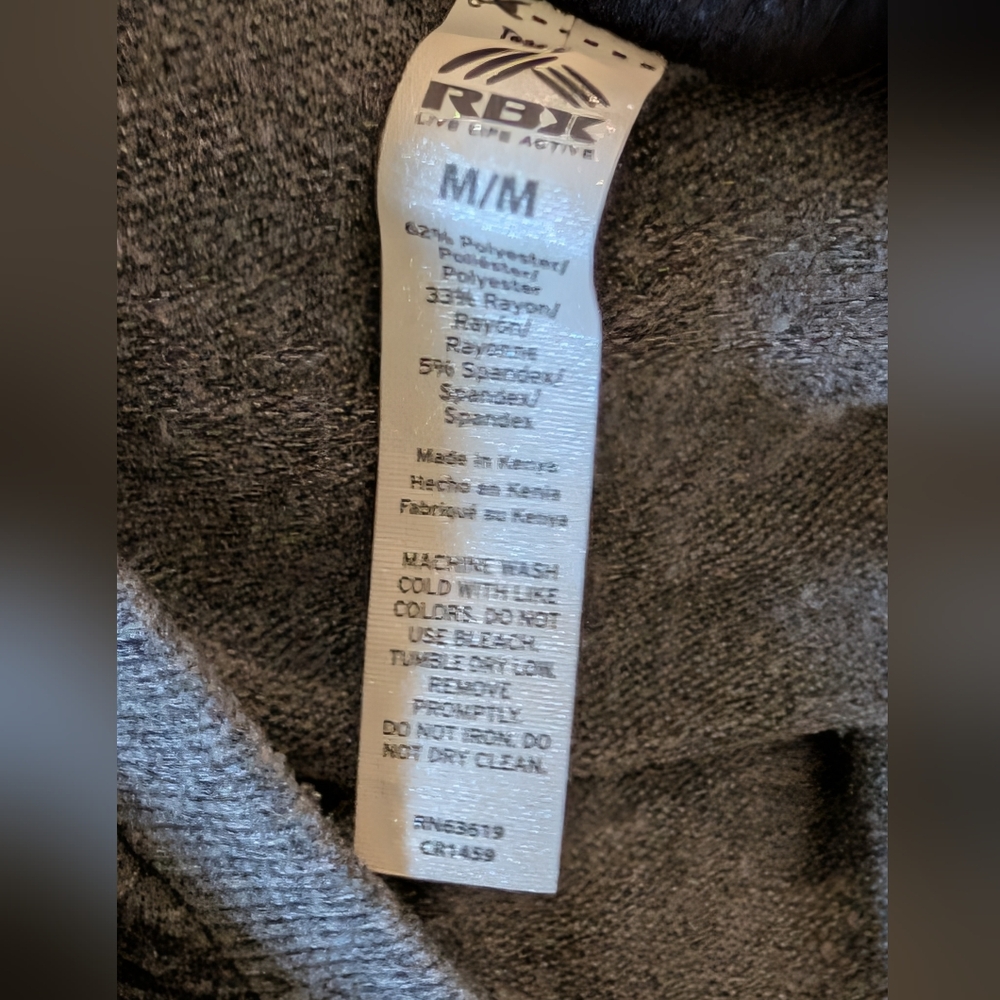 RBX Active Gray Camo Pullover Sweatshirt Medium Thumb Hole Athleisure Top Lounge - Picture 2 of 4